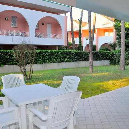 Tucano Apartmán Bibione
